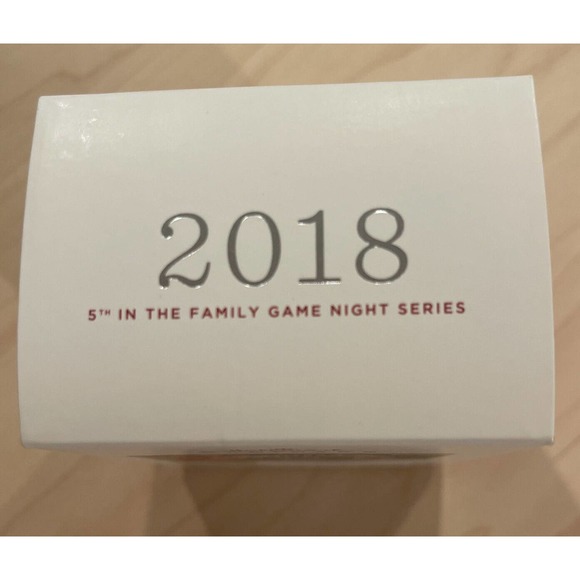 HALLMARK KEEPSAKES 2018 CHUTES AND LADDERS FAMILY GAME NIGHT ORNAMENTS NEW - Picture 3 of 3